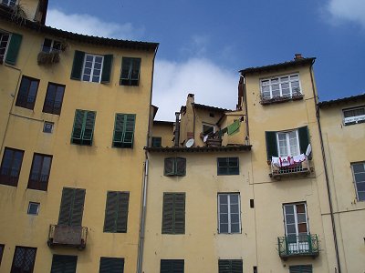 Amfiteater Romano i Lucca, Italien